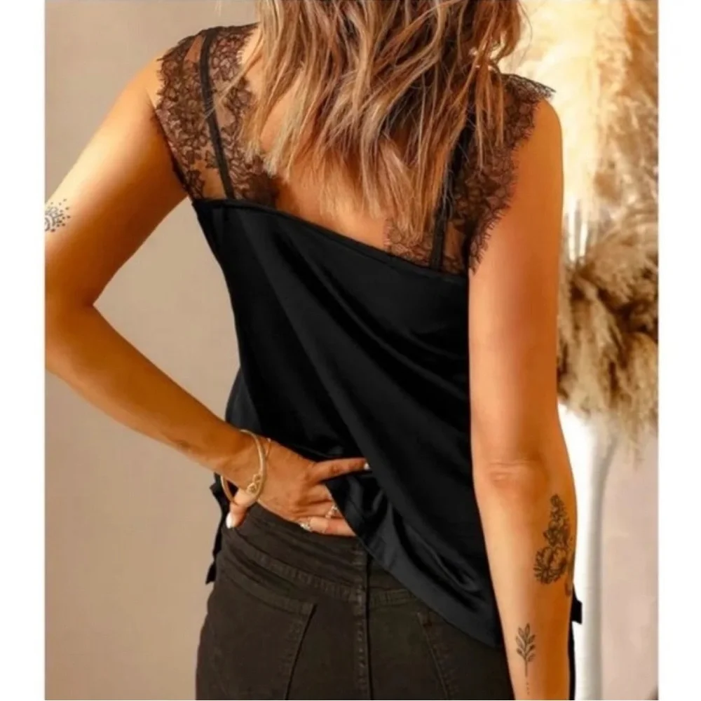 Black lace strap top_2